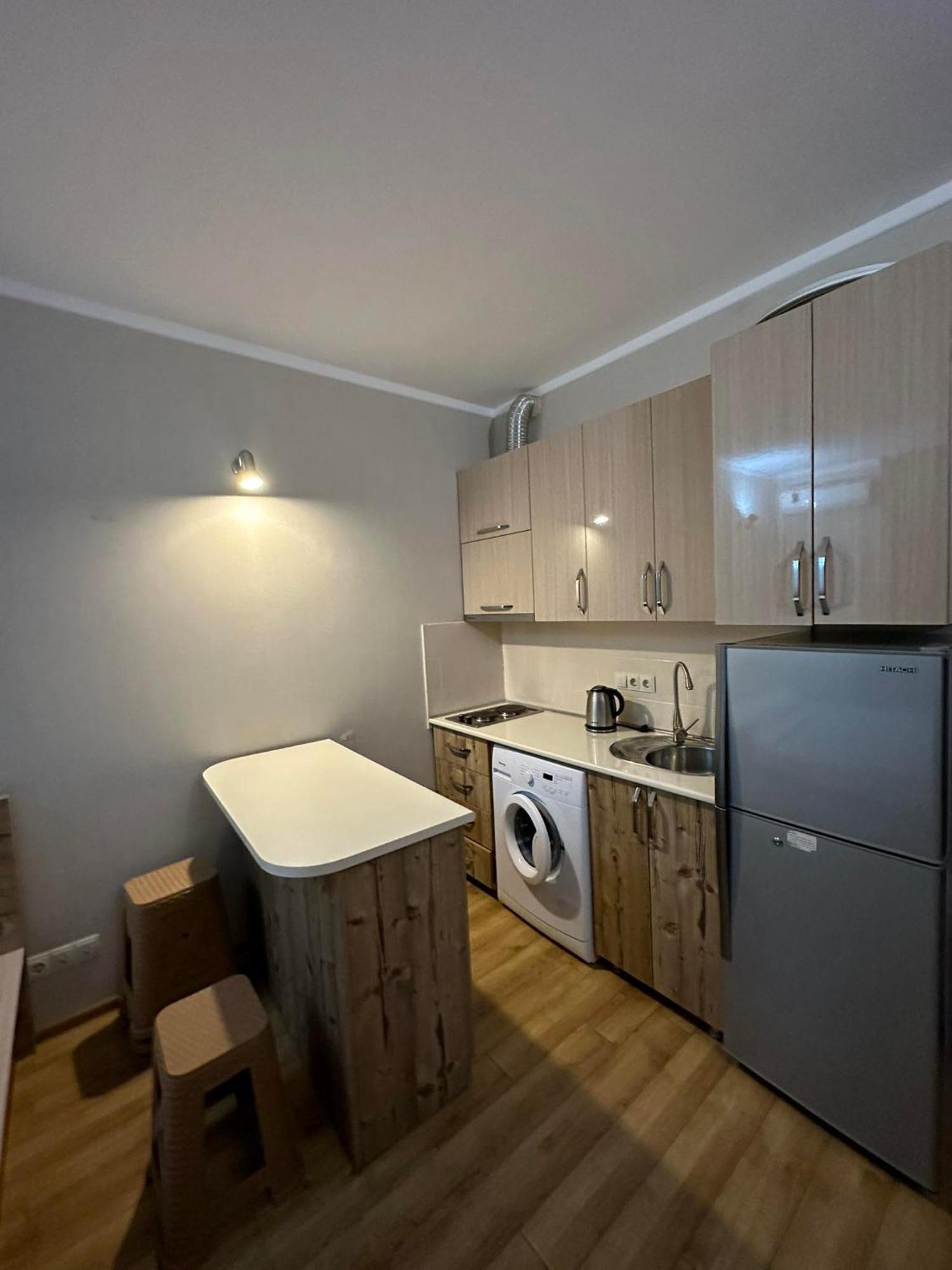 Mariam Sea Towers Apartment Batumi Exterior photo